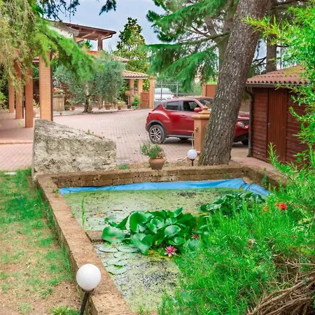 Rosso Corbezzolo By Interhome